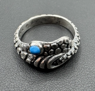 Mašková Zuzana: Prsten - Had