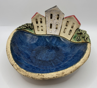 Trbušková Štěpánka: Miska s domky (G)