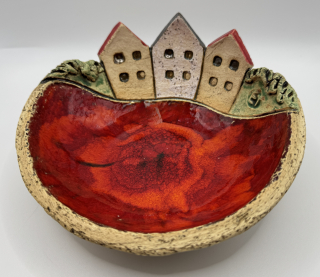 Trbušková Štěpánka: Miska s domky (H)