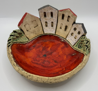 Trbušková Štěpánka: Miska s domky (A)