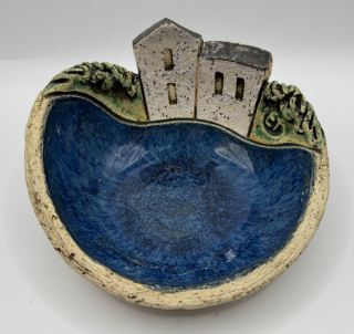 Trbušková Štěpánka: Miska s domky (G)