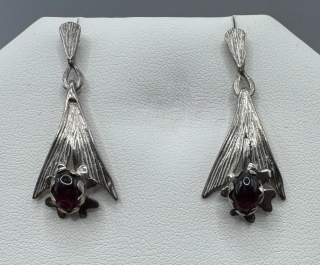 Marešová Zuzana: Náušnice - List a květ