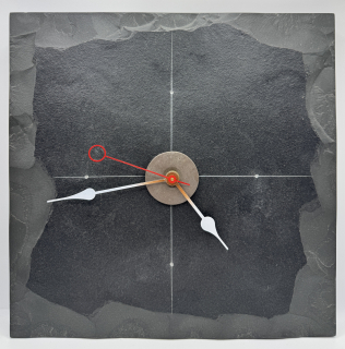 Doucha Jiří: Hodiny závěsné na zeď