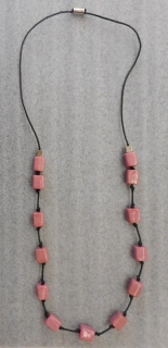 Brodská Vladimíra: Náhrdelník dlouhý růžový