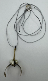 Novotná Veronika: Závěs - Jmelí