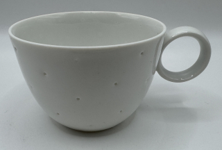 Linhartová Radka: Šálek piccolo děrovaný