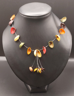 Ammerová Bohumila: Náhrdelník pistácie - pestrobarevný