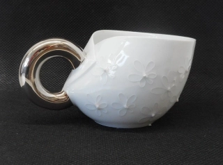 Linhartová Radka: Hrnek překládaný - kytičky