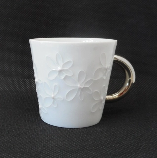 Linhartová Radka: Presso šálek EMA  - kytičky