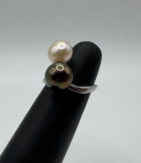 Votipka Karel: Prsten