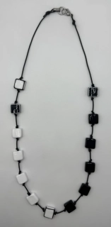 Brodská Vladimíra: Náhrdelník dlouhý