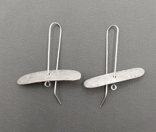 Lavičková Hana: Náušnice