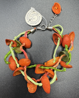 Ammerová Bohumila: Náramek hedvábí + pistácie - oranžovo-zelený