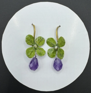 Novotná Veronika: Náušnice - Čtyřlístky