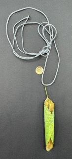 Novotná Veronika: Náhrdelník - Lupeny