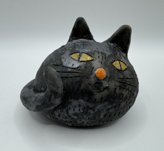 Alferiová Alena: Kočka černá